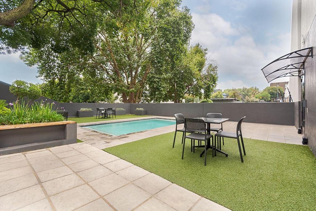 Urban Oasis Apartments At The Bolton Johannesburg Exteriér fotografie